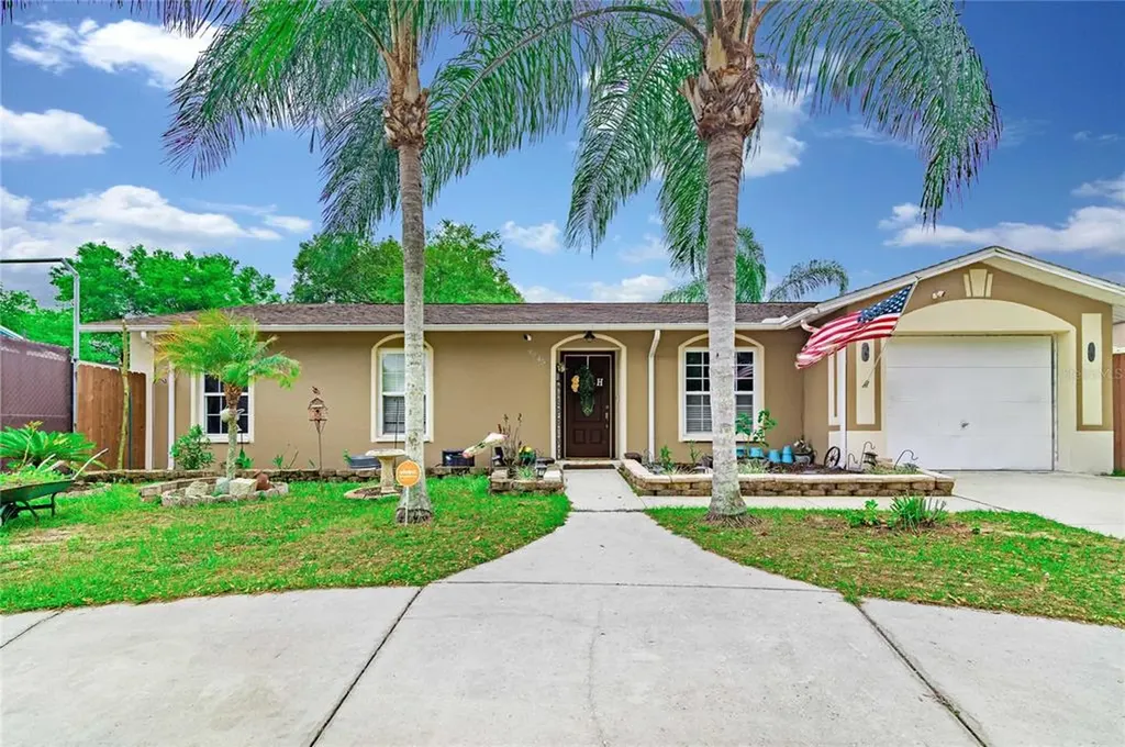 39450 Kennedy Avenue Zephyrhills FL 33542