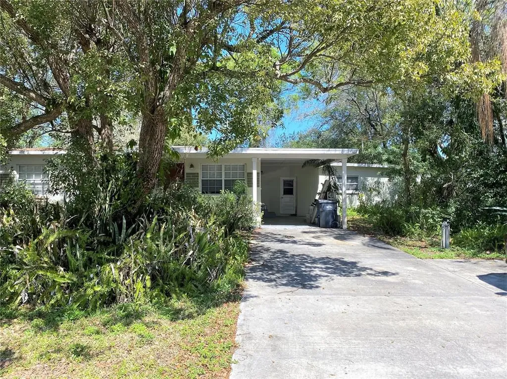 2539 Krueger Lane Tampa FL 33618