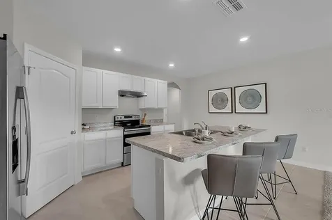 2000 Griffin Oaks Way Tavares FL 32778