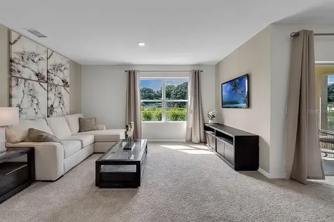 2000 Griffin Oaks Way Tavares FL 32778
