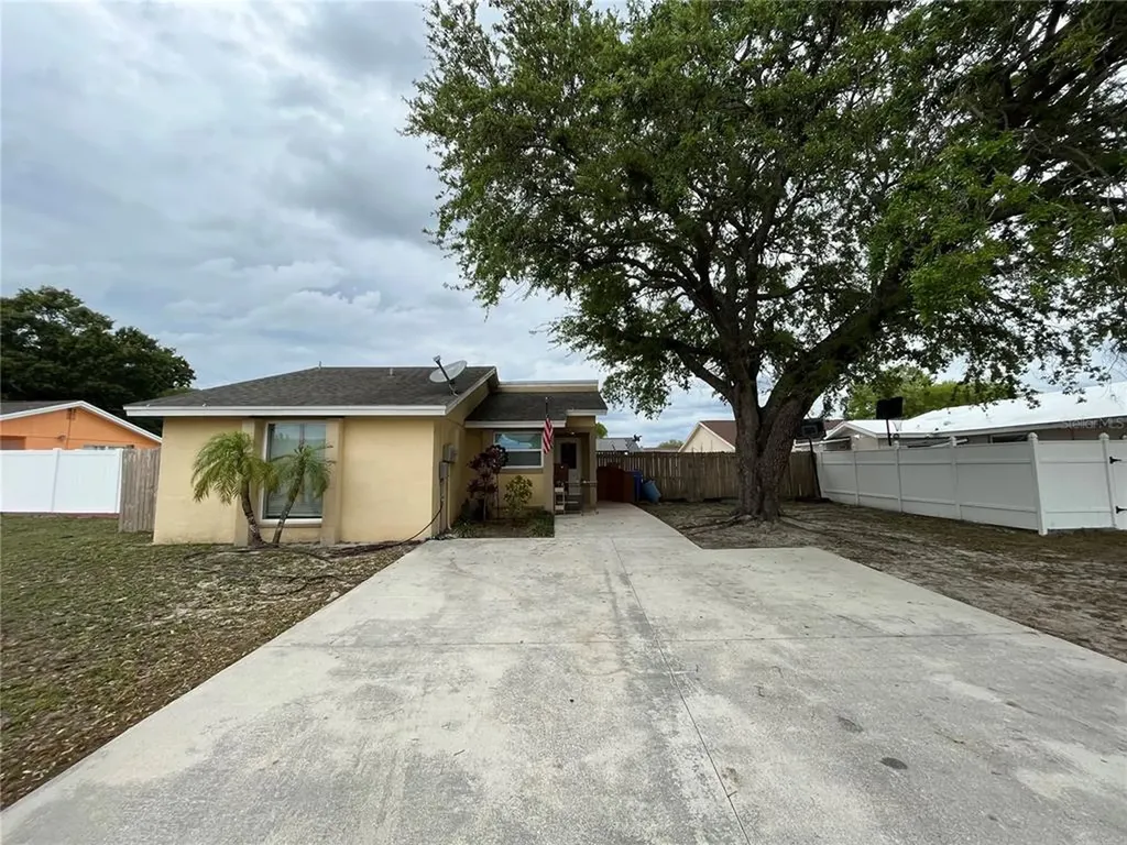 10209 Sable Ridge Court Tampa FL 33615