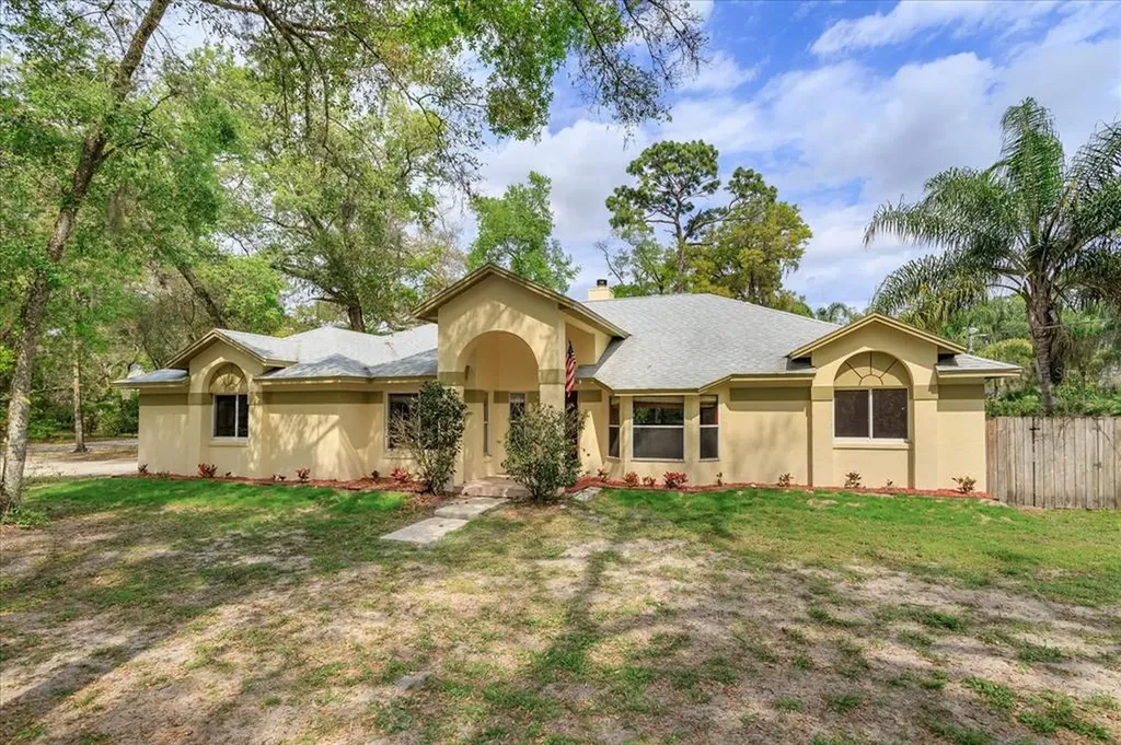 394 Seminole Avenue Lake Mary FL 32746