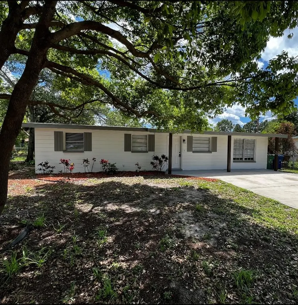 4010 Treasure Circle Tampa FL 33616
