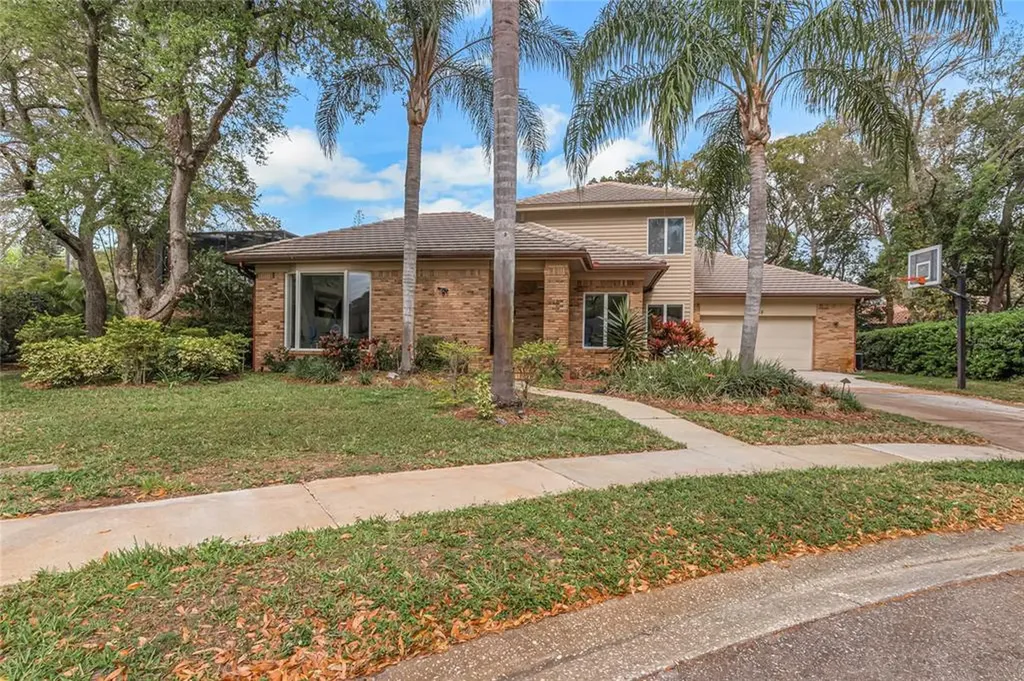 2832 Chelsea Place N Clearwater FL 33759