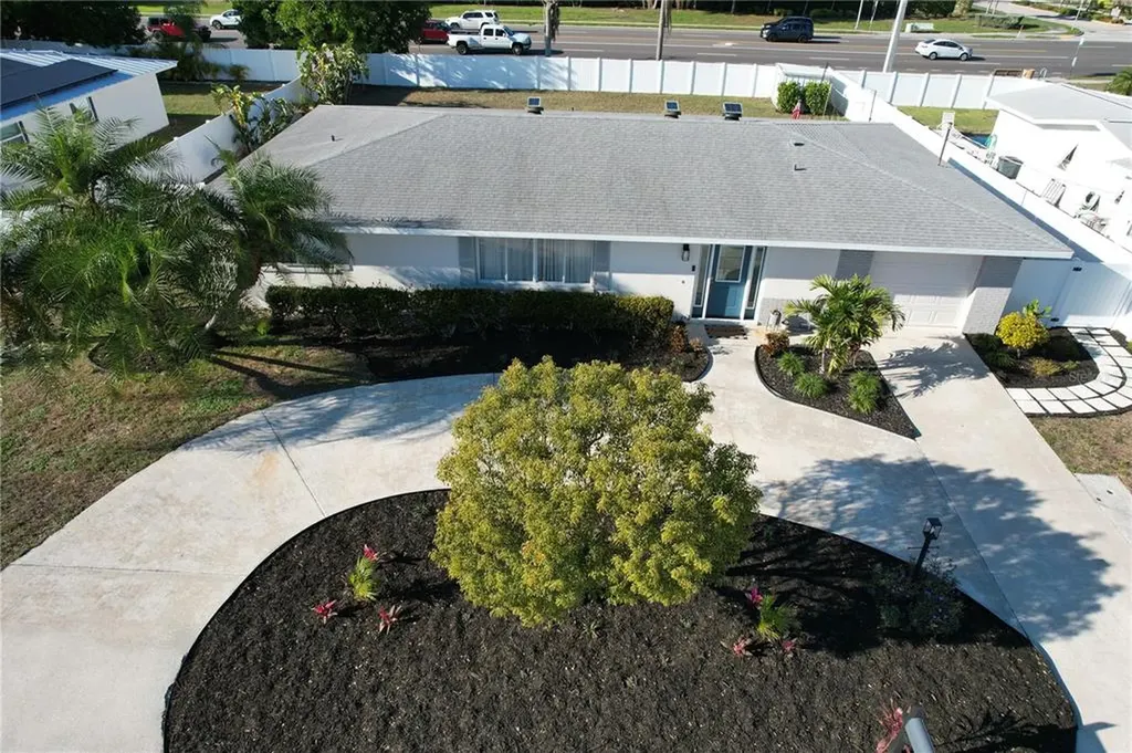 9207 Kingston Road Bradenton FL 34210