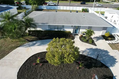 9207 Kingston Road Bradenton FL 34210