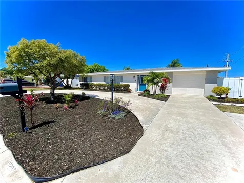 9207 Kingston Road Bradenton FL 34210