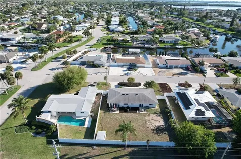 9207 Kingston Road Bradenton FL 34210