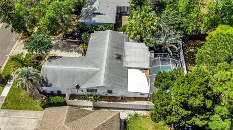 566 6th Avenue SE Largo FL 33771