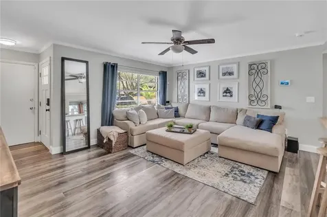 566 6th Avenue SE Largo FL 33771
