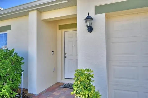 310 Ardmore Street Davenport FL 33897