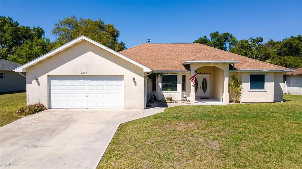 9244 Steubenville Avenue Englewood FL 34224