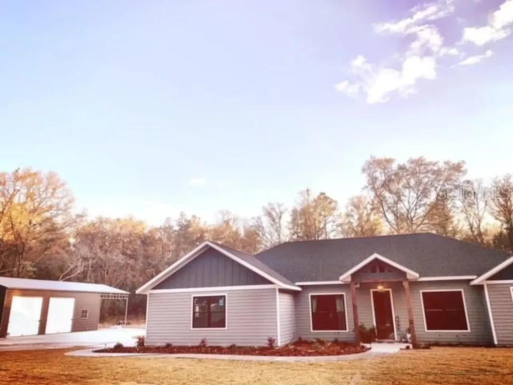 8689 NE 8th Place High Springs FL 32643