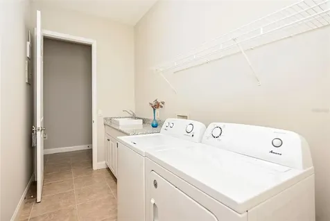 2197 Longleaf Circle Lakeland FL 33810