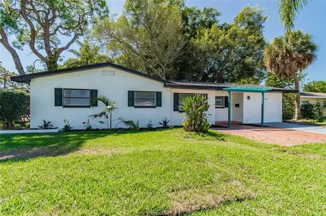 2118 67th Avenue S St Petersburg FL 33712