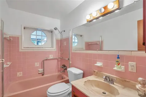 9460 55th Street N Pinellas Park FL 33782