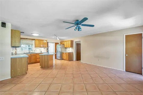 9460 55th Street N Pinellas Park FL 33782