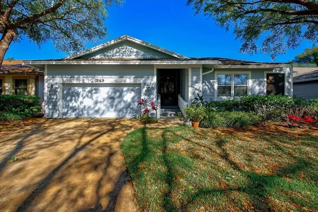 749 Caya Costa Court NE St Petersburg FL 33702