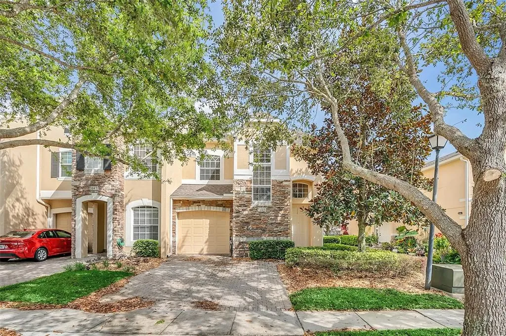 1045 Wood Cove Kissimmee FL 34743