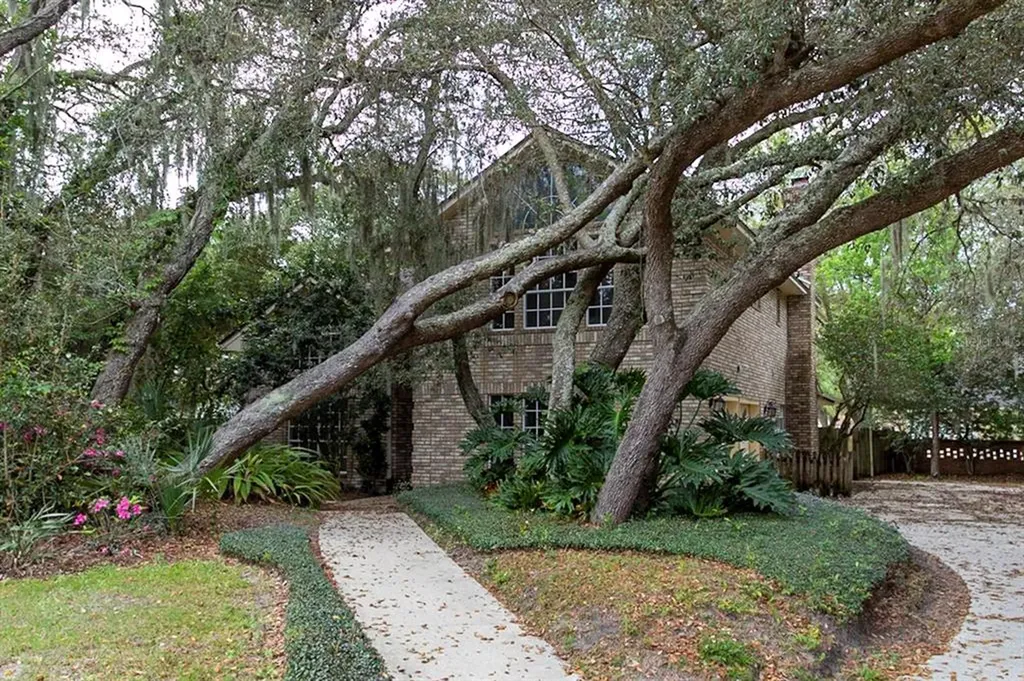 1076 Corkwood Drive Oviedo FL 32765