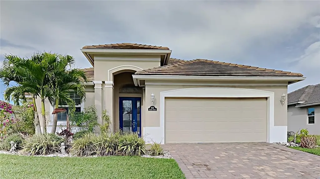 6134 Graysen Square Vero Beach FL 32967