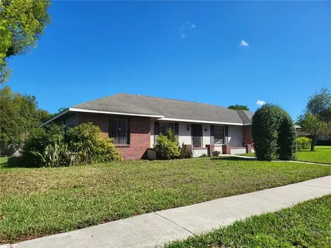 1202 Sandalwood Drive Plant City FL 33563