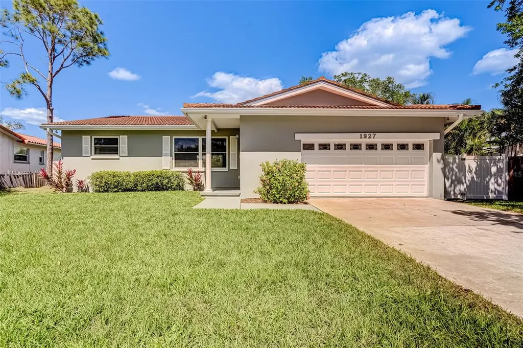 1927 60th Terrace NE St Petersburg FL 33703