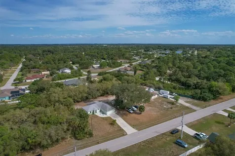 11781 Oceanspray Boulevard Englewood FL 34224