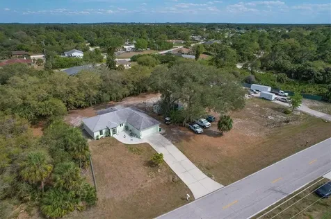 11781 Oceanspray Boulevard Englewood FL 34224