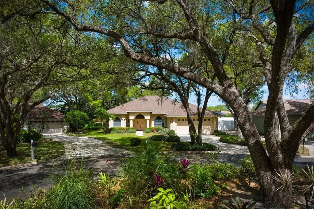 4409 Chimney Creek Drive Sarasota FL 34235