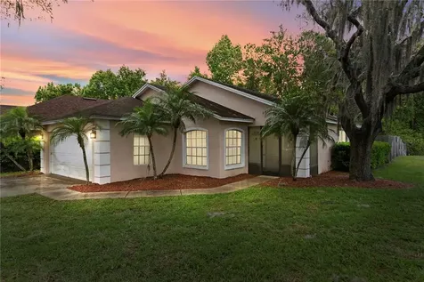 102 Pinewood Drive Davenport FL 33896