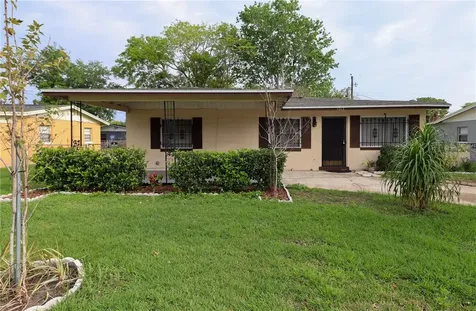 4913 Caserta Street Orlando FL 32819