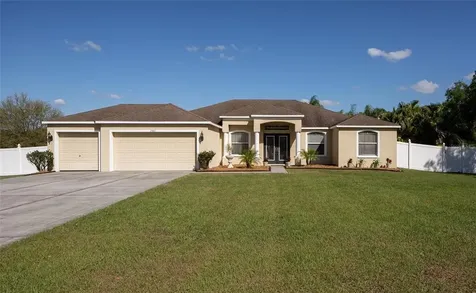 1521 Avondale Ridge Drive Plant City FL 33567