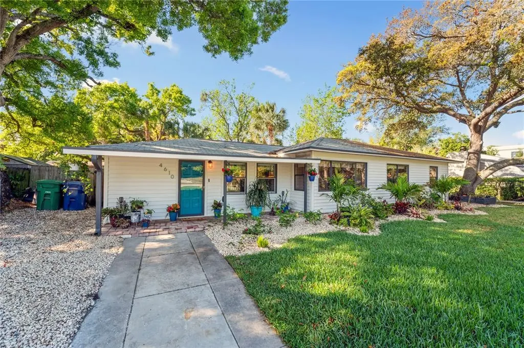 4610 W El Prado Boulevard Tampa FL 33629