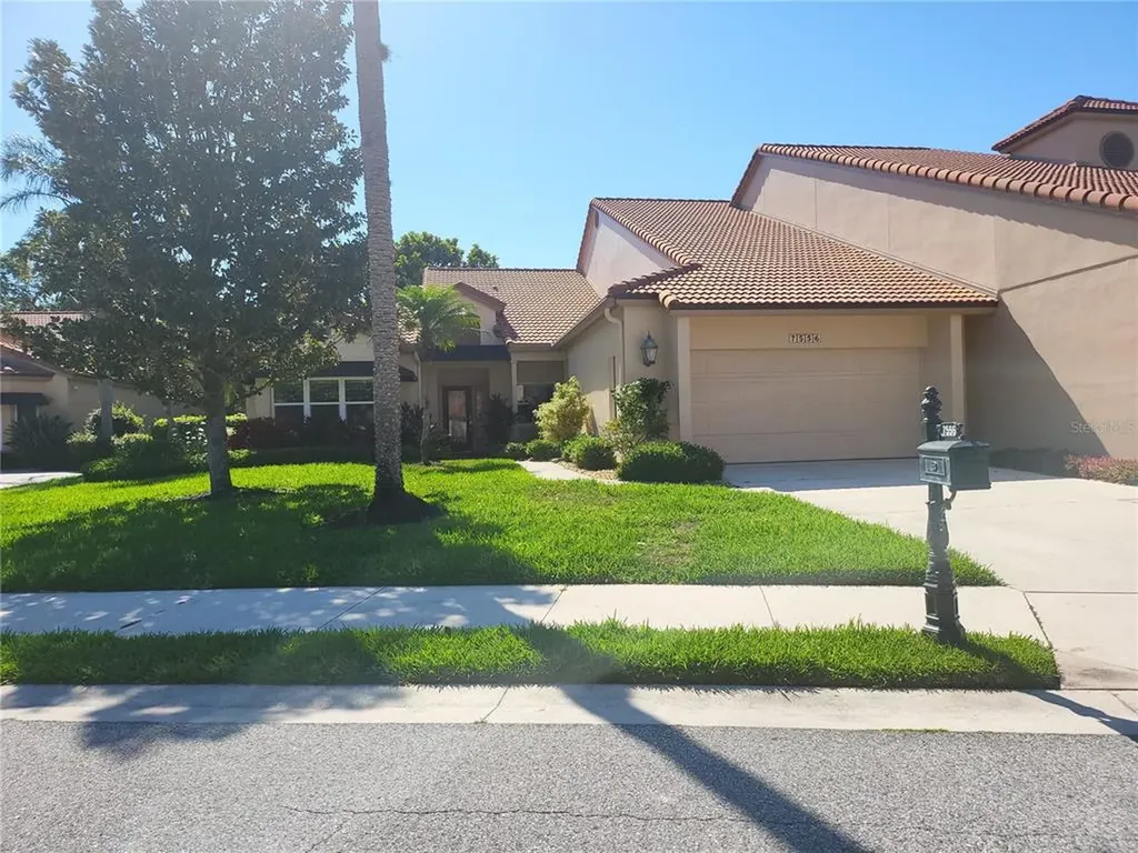 7556 Calle Facil Sarasota FL 34238