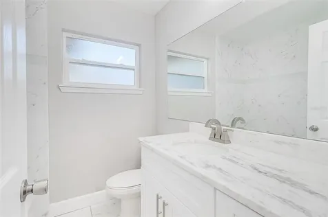 114 Kim Street Auburndale FL 33823
