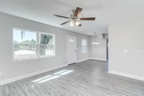 114 Kim Street Auburndale FL 33823