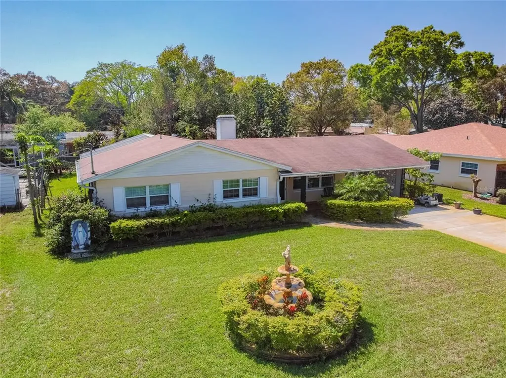 3016 W Robson Street Tampa FL 33614