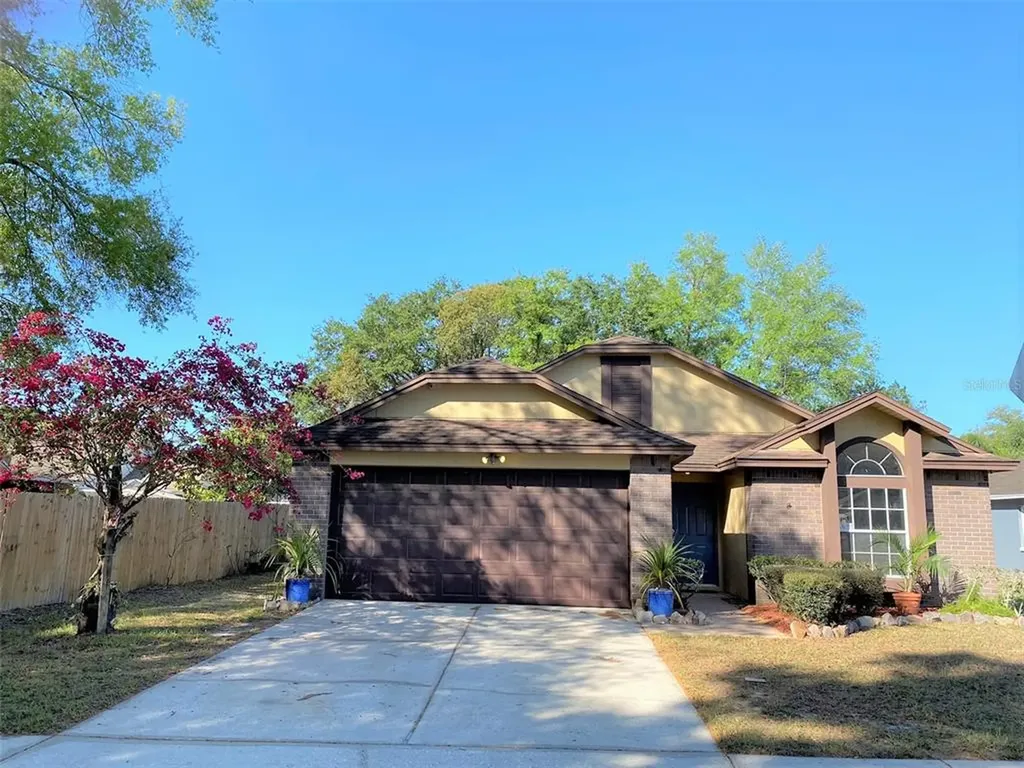1815 Sawhorse Court Lutz FL 33559