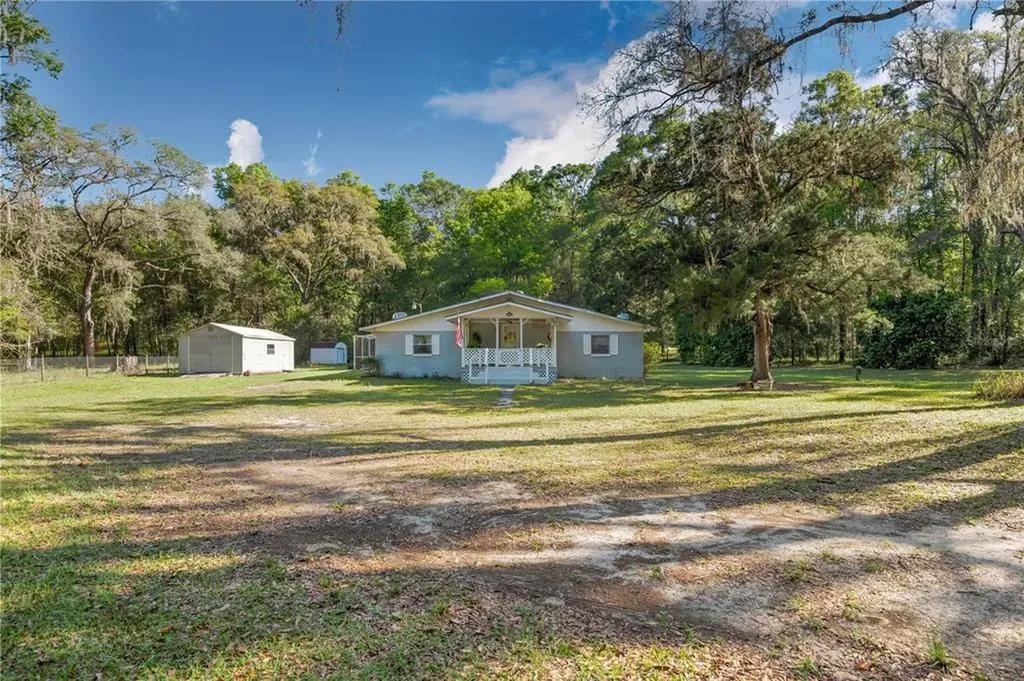 26177 Pine Hill Drive Brooksville FL 34601