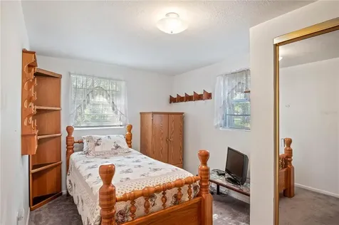 26177 Pine Hill Drive Brooksville FL 34601