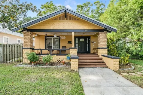 242 18th Avenue S St Petersburg FL 33705