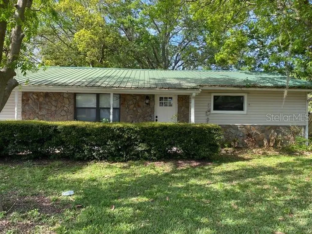 6181 SE 126th Lane Belleview FL 34420