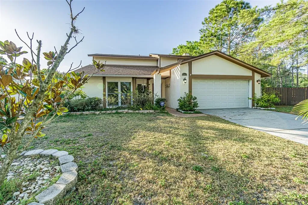 15912 Country Place Tampa FL 33624