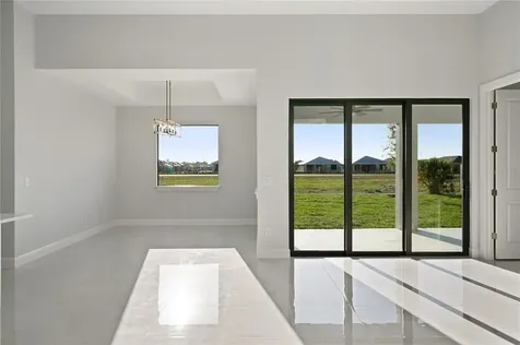 406 NW 7th Place Cape Coral FL 33993