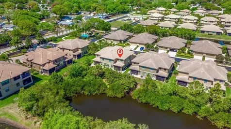 8244 Lapin Court Seminole FL 33777