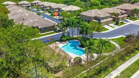 8244 Lapin Court Seminole FL 33777