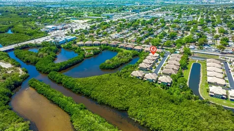 8244 Lapin Court Seminole FL 33777