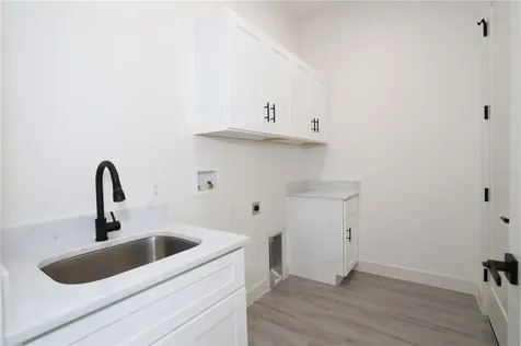 29127 Old Mill E Tavares FL 32778
