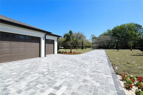 29127 Old Mill E Tavares FL 32778